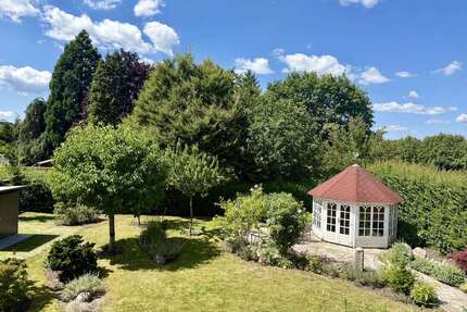 Haus zum Kaufen in Halstenbek 1.250.000,00 € 291.36 m²