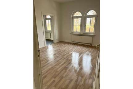 Wohnung zum Mieten in Jesewitz 693,00 € 99 m²