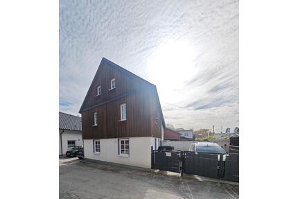 Charmantes Stadthaus in HennefWarth mit Stellplatz und kl. Garte - Hennef (Sieg)