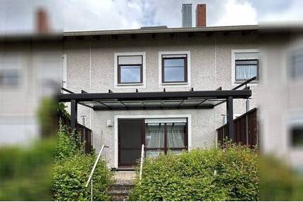 Großzügiges Reihenmittelhaus in naturnaher Wohnlage - OT Hennenbach - Ansbach