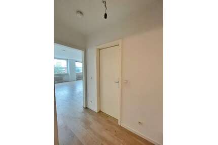 Wohnung zum Mieten in Ludwigshafen am Rhein 480,00 € 53.5 m²
