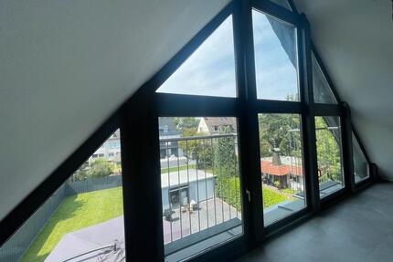 Johannisburger Str.8 in 51373 Leverkusen 3Zi.-Dachgeschosswohnung - Köln Nippes