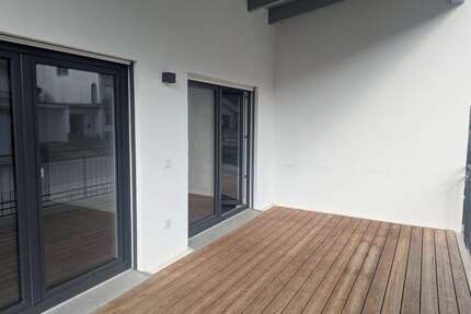 Wohnung zum Mieten in Eichendorf 990,00 € 120.31 m²