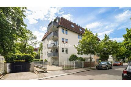 Attraktives Wohnungspaket: Zwei 2-Zimmer-Wohnungen mit Balkon und Tiefgaragenstellplatz - Dresden Striesen-West