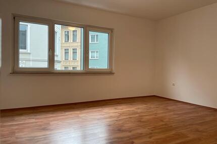 Helle 2,5-Zi. -Wohnung (64qm) in Barmen - renoviert, zentral - Wuppertal Lichtenplatz