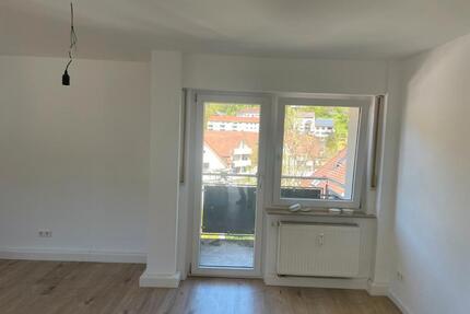 3 Zimmer-Wohnung komplett neu saniert - Schramberg