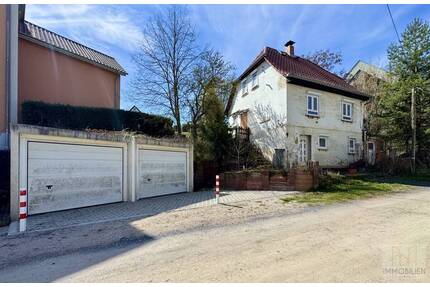 Wohnprojekt in Top-Lage - Entkerntes Massivhaus mit Garten & Garagen nahe Jena