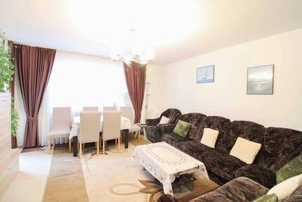 Potenzial: Vermietete 3-Zimmer-Wohnung mit Südbalkon und 2 Stellplätzen - Rosenheim Ost