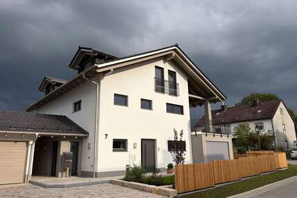 Wohnung zum Mieten in Grafing 2.850,00 € 187.5 m²