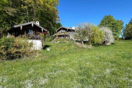 Haus zum Kaufen in Burgkirchen 1.100.000,00 € 232 m²
