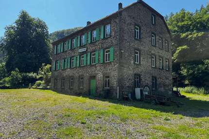 Haus zum Kaufen in Vallendar 649.000,00 € 510 m²