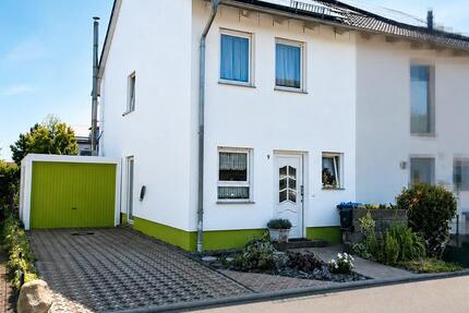 Bezugsfertige DHH 120m² PV+Speicher, Klima, Garage, Kamin, Garten - Erfurt Johannesvorstadt