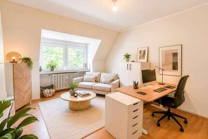 Wohnung zum Kaufen in Düsseldorf 375.000,00 € 81.39 m²
