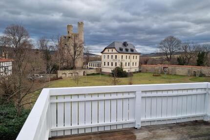 Schöne & großzügige Studiowohnung mit 2 Terrassen, Kamin & Garage - Saalfeld (Saale)