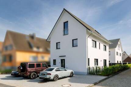 Haus zum Mieten in Denzlingen 3.600,00 € 162.33 m²