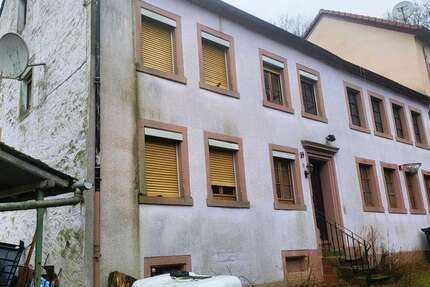 Haus zum Kaufen in Malberg 51.400,00 € 148 m²