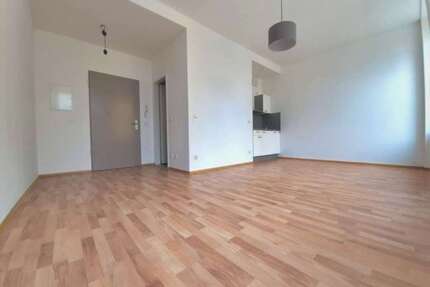Wohnung zum Mieten in Greifswald 318,00 € 25.44 m²