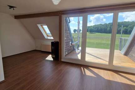 Wohnung zum Kaufen in Dürrröhrsdorf-Dittersbach 99.000,00 € 112 m²