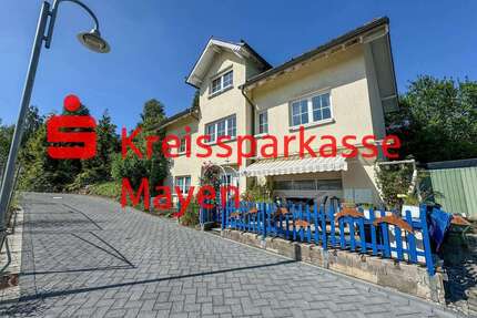 Haus zum Kaufen in Arft 349.000,00 € 235 m²