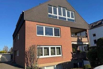 Haus in Köln - 1.280.000,00&nbsp;EUR Kaufpreis, ca.&nbsp; 437,00&nbsp;m&sup2;&nbsp;Wohnfl&auml;che in Köln (PLZ: 50999) Weiß