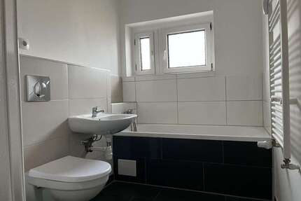 Wohnung zum Mieten in Zwickau 400,00 € 75.66 m²