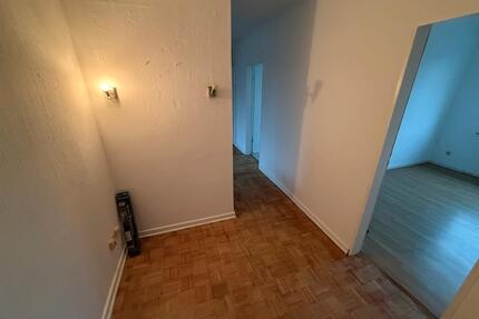 4 Zimmer Wohnung 95qm mit Balkon - Minden Bärenkämpen