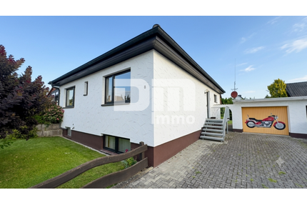 (R)eserviert!Solider Familien-Bungalow mit großem Potenzial in ruhiger Lage - Calden