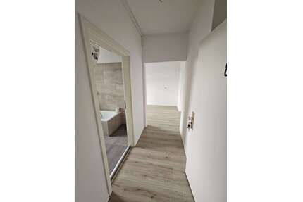 Wohnung zum Mieten in Magdeburg 280,00 € 38 m²