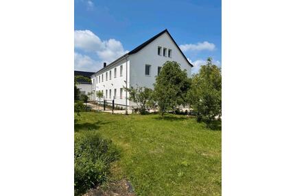 Mehrfamilien Haus mit 7 Wohnungen bei Güntersdorf - Leuna