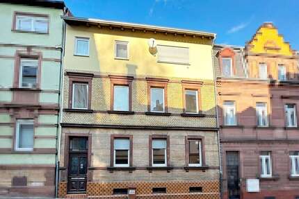 Haus zum Kaufen in Neustadt 398.000,00 € 179.61 m²