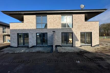 Helle 2-Zimmer-Wohnung mit Balkon – 78 m² & Einbauküche - Versmold