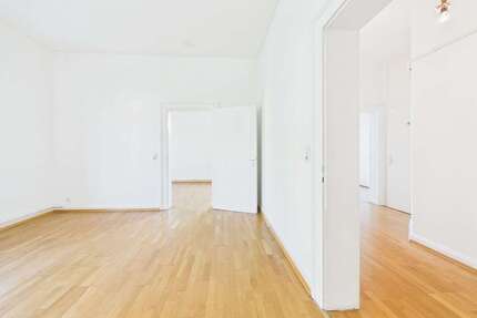 Wohnung zum Mieten in Wiesbaden 1.590,00 € 110 m²