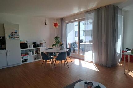 Helle 2 Raumwohnung in Weimar - 950,00&nbsp;EUR Kaltmiete, ca.&nbsp; 70,28&nbsp;m&sup2; in Weimar (PLZ: 99423)