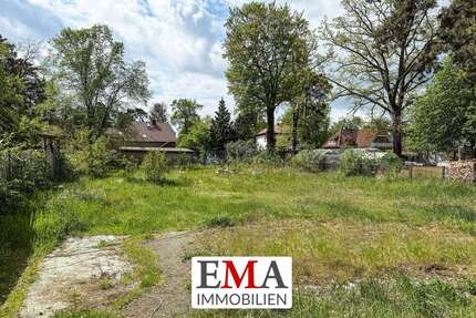 Grundstück zu verkaufen in Schönwalde-Glien 349.000,00 € 1177 m²