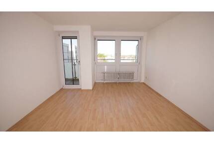 Schönes 1,5 Zimmer-Appartement mit Balkon - Straubing