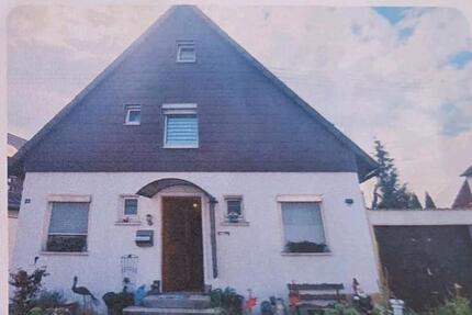 Haus mit Garten zum Renovieren zum Verkauf 299,500 Euro - Hüttlingen