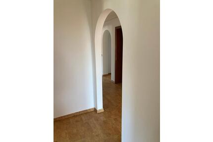 Attraktive, gepflegte 3 12 Zimmer-Wohnung mit Balkon u.Terrasse - Saarbrücken Malstatt