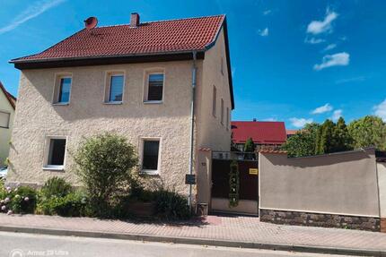 Wohnhaus mit barrierefreier Einliegerwohnung, Neubau-Halle (2025) - Kindelbrück