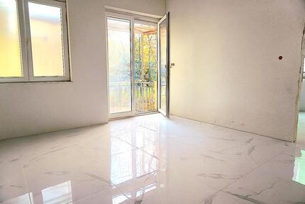 3 Zimmer mit Garten - Komplett renoviert – Einziehen & Wohlfühlen - Stuttgart Hedelfingen