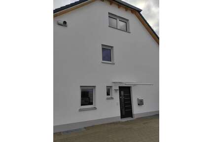 Haus zum Mieten in Ingolstadt 1.800,00 € 130 m²