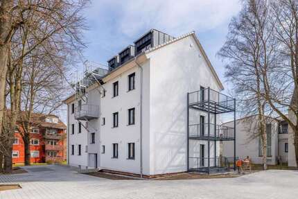 Wohnung zum Mieten in Hof 820,00 € 66 m²