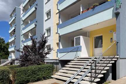 Wohnung zum Mieten in Halle 458,00 € 64 m²