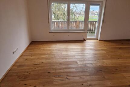 2-Zimmerwohnung mit Balkon und Einbauküche - Vilshofen an der Donau