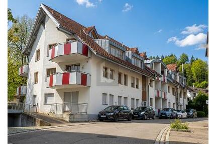 ZENTRAL, MODERNISIERT & NACHHALTIG BEHEIZT - Schönau im Schwarzwald