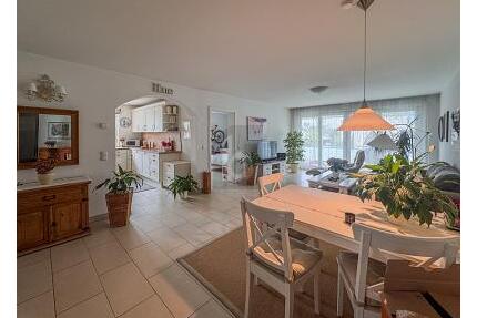 GROßZÜGIG UND RUHIG ZUM WOHLFÜHLEN - Freiburg im Breisgau