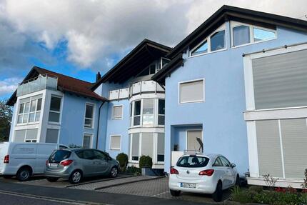 Attraktive 3-Zimmer-Wohnung in Ezelsdorf zu vermieten - Burgthann