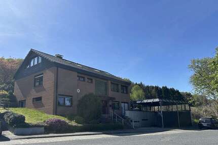 Haus zum Kaufen in Einbeck-Greene 325.000,00 € 190 m²