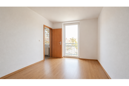Wohnung zum Kaufen in Magdeburg 63.000,00 € 37 m²
