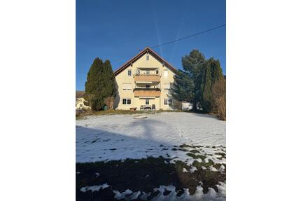 Mehrfamilienhaus mit 2 Wohnungen und Ausbaupotenzial - Bad Wurzach