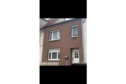 Haus zum ausbauen - 180.000,00&nbsp;EUR Kaufpreis, ca.&nbsp; 90,00&nbsp;m&sup2; in Kröpelin (PLZ: 18236)